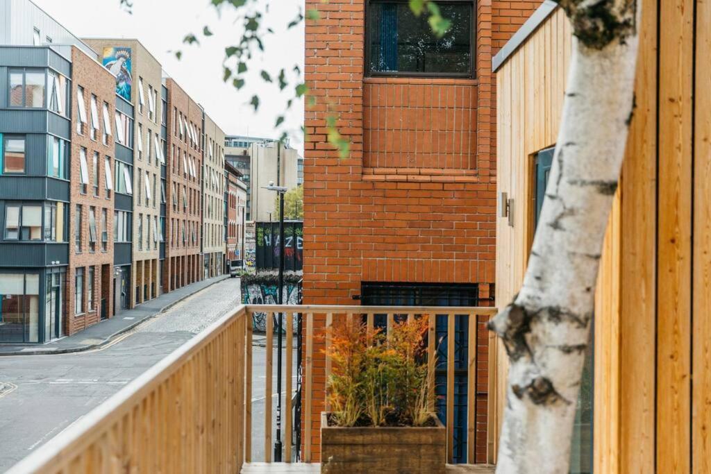 Carmen Eco-Pod / Treehouse, Close To Cabot Circus Bristol Buitenkant foto